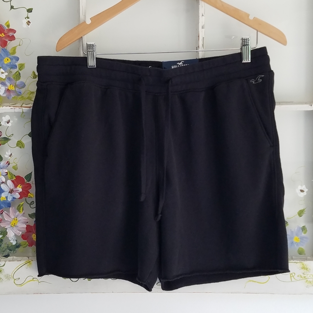 NWT  Hollister  California Jogger Shorts Size XL Black